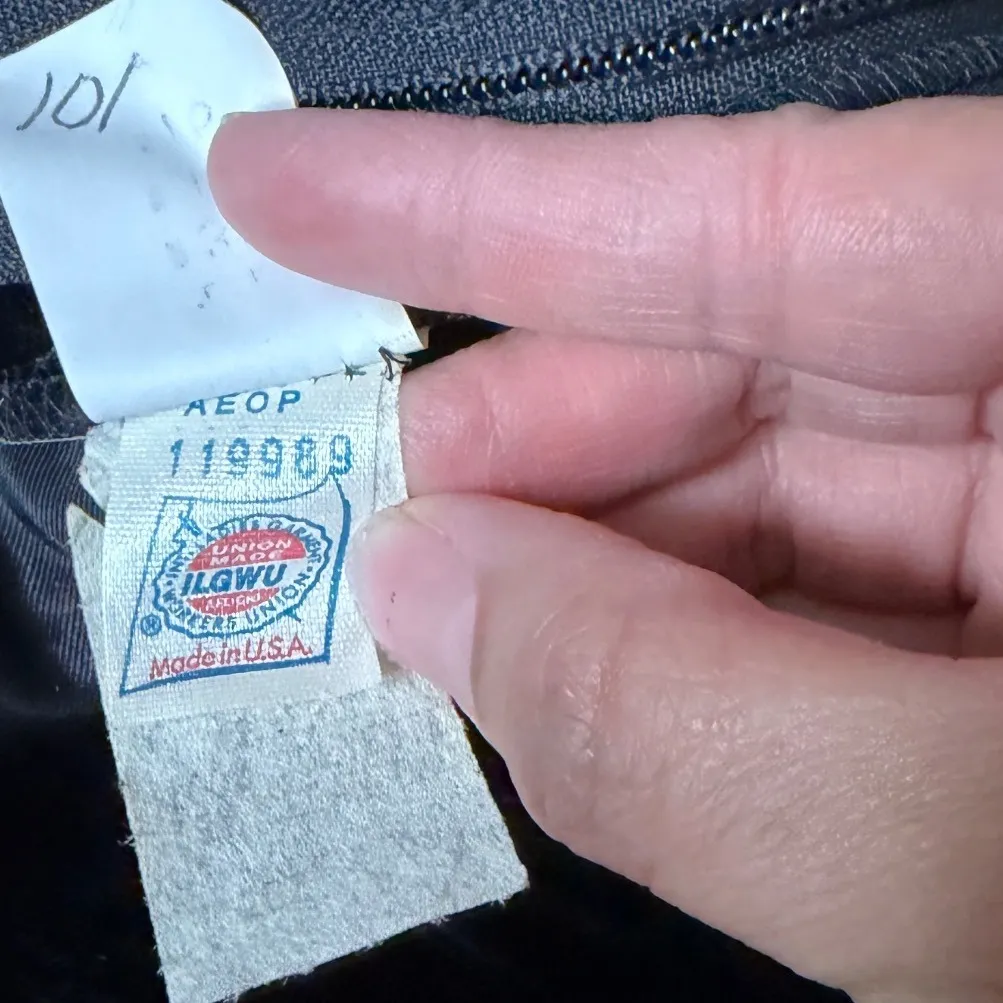 Vintage Black Velvet Off Shoulder Formal Gown Dress Evening Event - Image 7