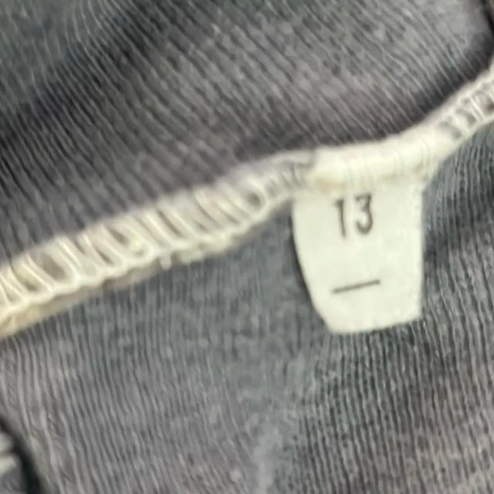 Baby Tee Gray Size XS - Image 5