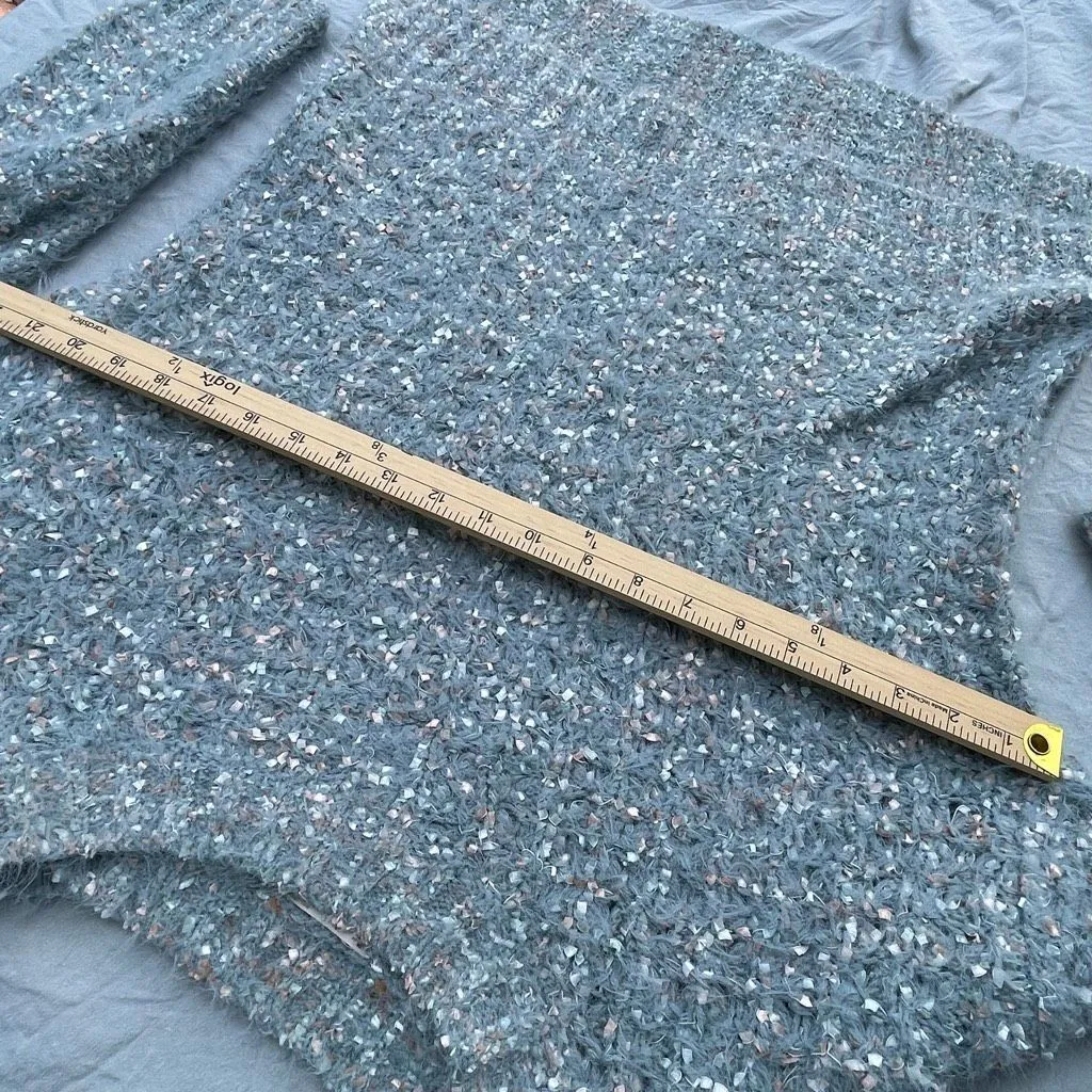 Hem & Thread size soft boxy multi colored fluffy sweater. - Image 3