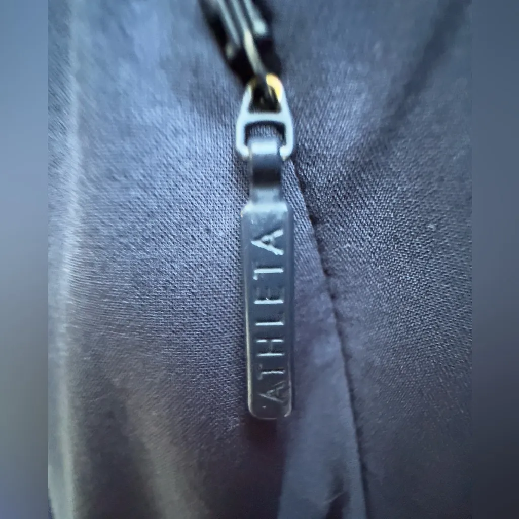 Athleta Venice High Rise Jogger // Navy -Size 8 - Image 7