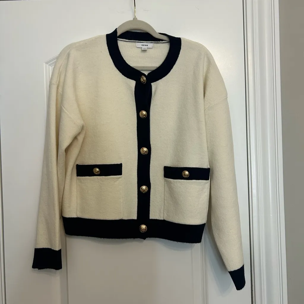 REISS Olive Wool-Cashmere Crew-Neck Cardigan in Cream/Navy - Image 2