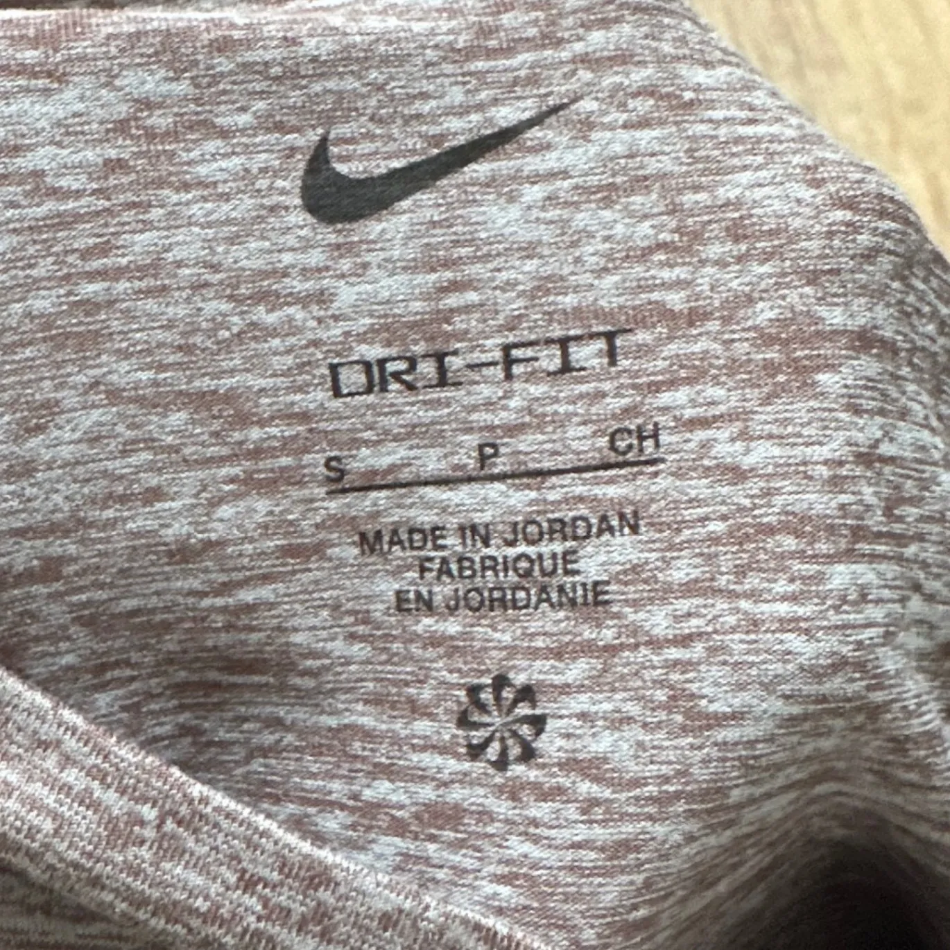 Nike | Women's Dri-FIT Heathered Mauve Pink Long Sleeve Athletic Top, Size S - Image 7