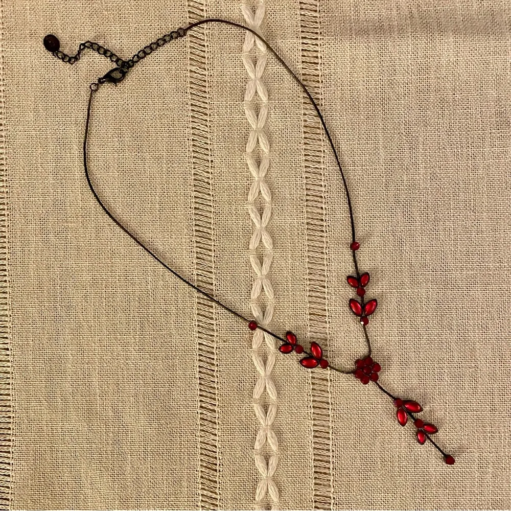 🌹Matching Red Flower Gem Y Necklace & Earrings🌹🆕 - Image 6