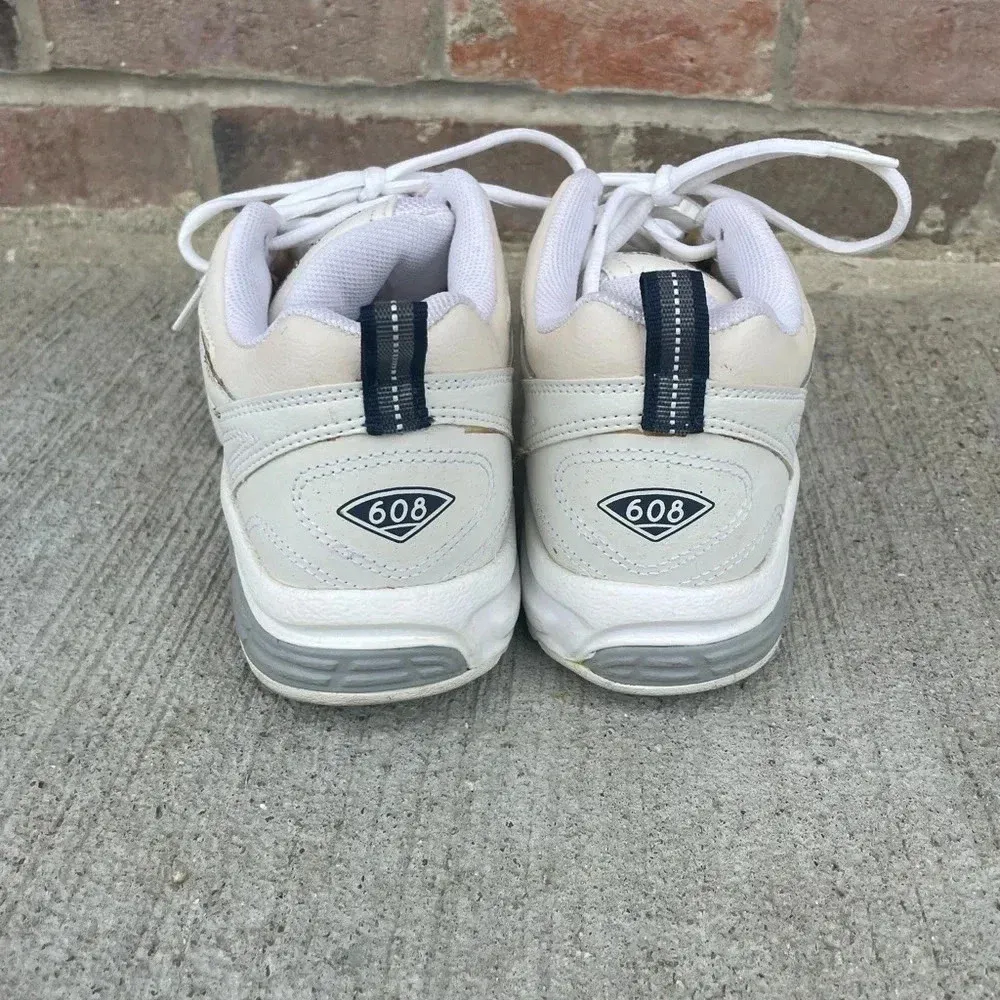 New Balance Shoes Womens Size 10 608V3 White Walking Comfort Lace Up WX608V3W - Image 6