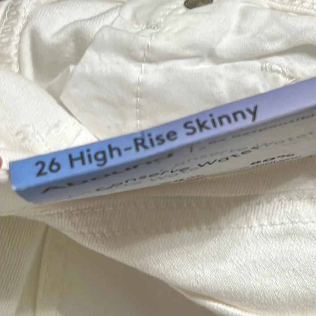 Abound  High Rise Skinny Jeans - Image 10