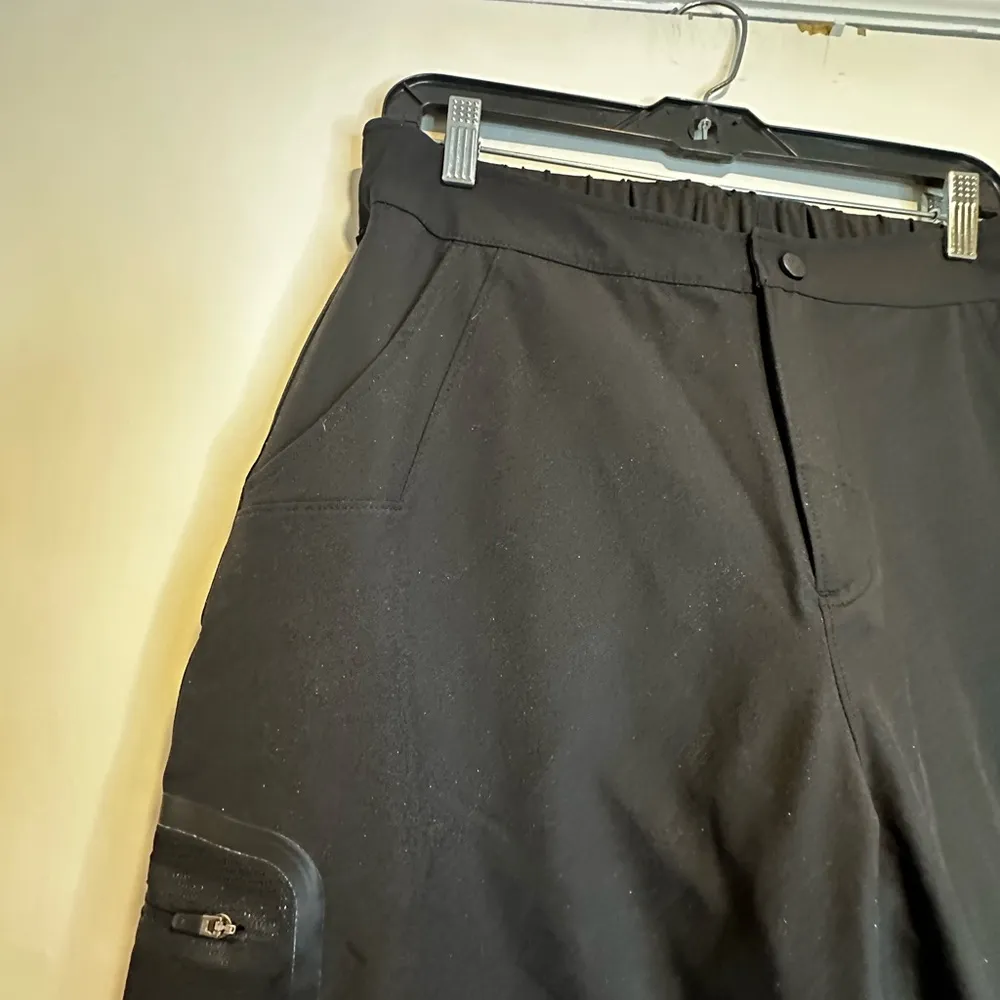 NWOT L.L. Bean Women's Comfort Cycling Capri with Cushioned Inner Short. M Black Size M - Image 13