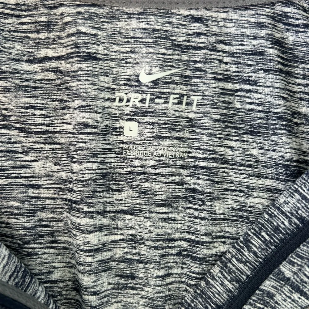 NWT Team USA pullover - Image 3