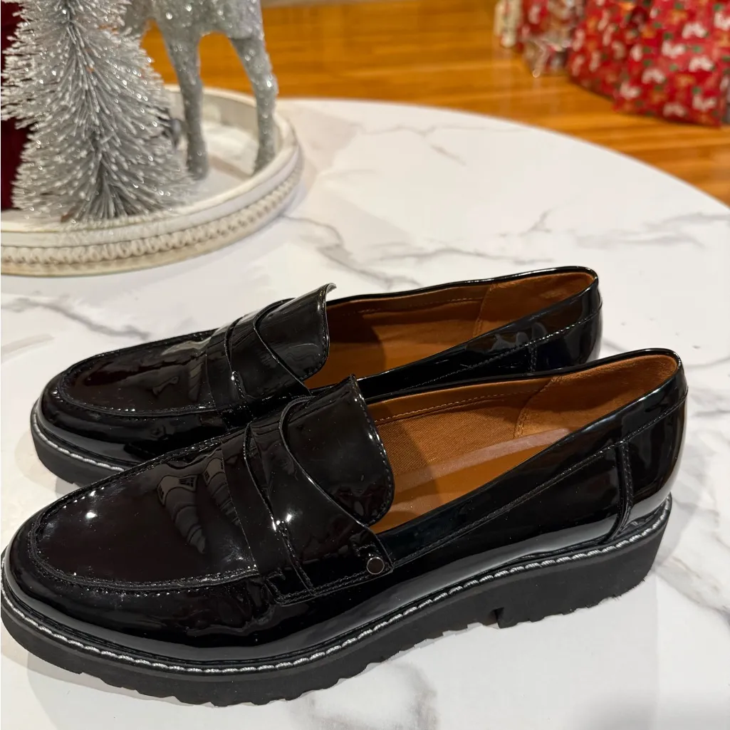 Franco Sarto Black Patent Leather Loafers - Image 4