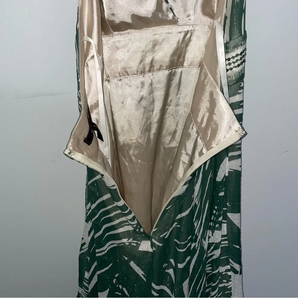 BCBGMAXAZRIA  Halter Handkerchief Dress - Image 11