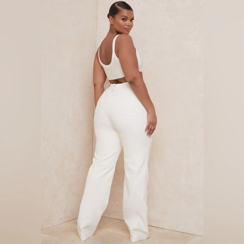 HOUSE OF CB 'Inaya' White Stretch Vegan Leather Trousers - Image 3