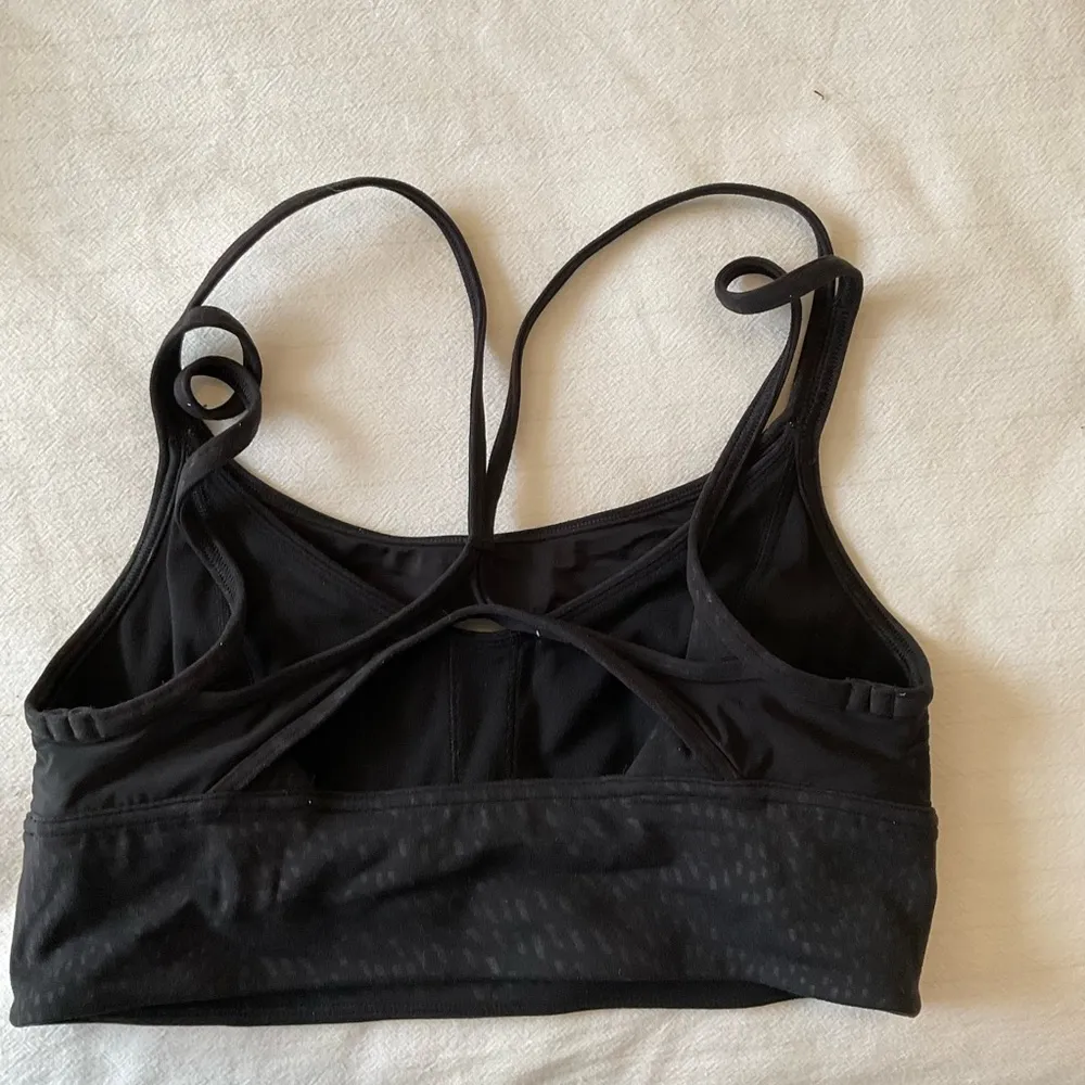 Lululemon Nulu and Mesh Yoga Bra*Light Support, A/B Cups
Jewel Emboss Black - Image 4
