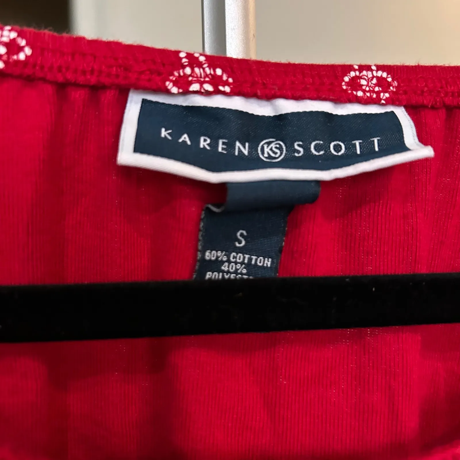 Karen Scott Peasant Top Floral Print‎ Short Sleeve Red Size Small - Image 4