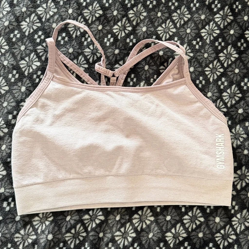 Gymshark Adapt Mark Seamless Bra - Image 2