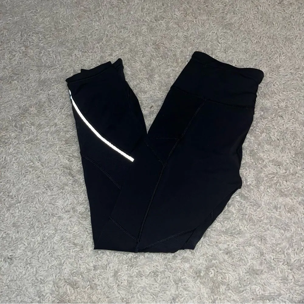lululemon black mesh full length leggings size 6 - Image 2