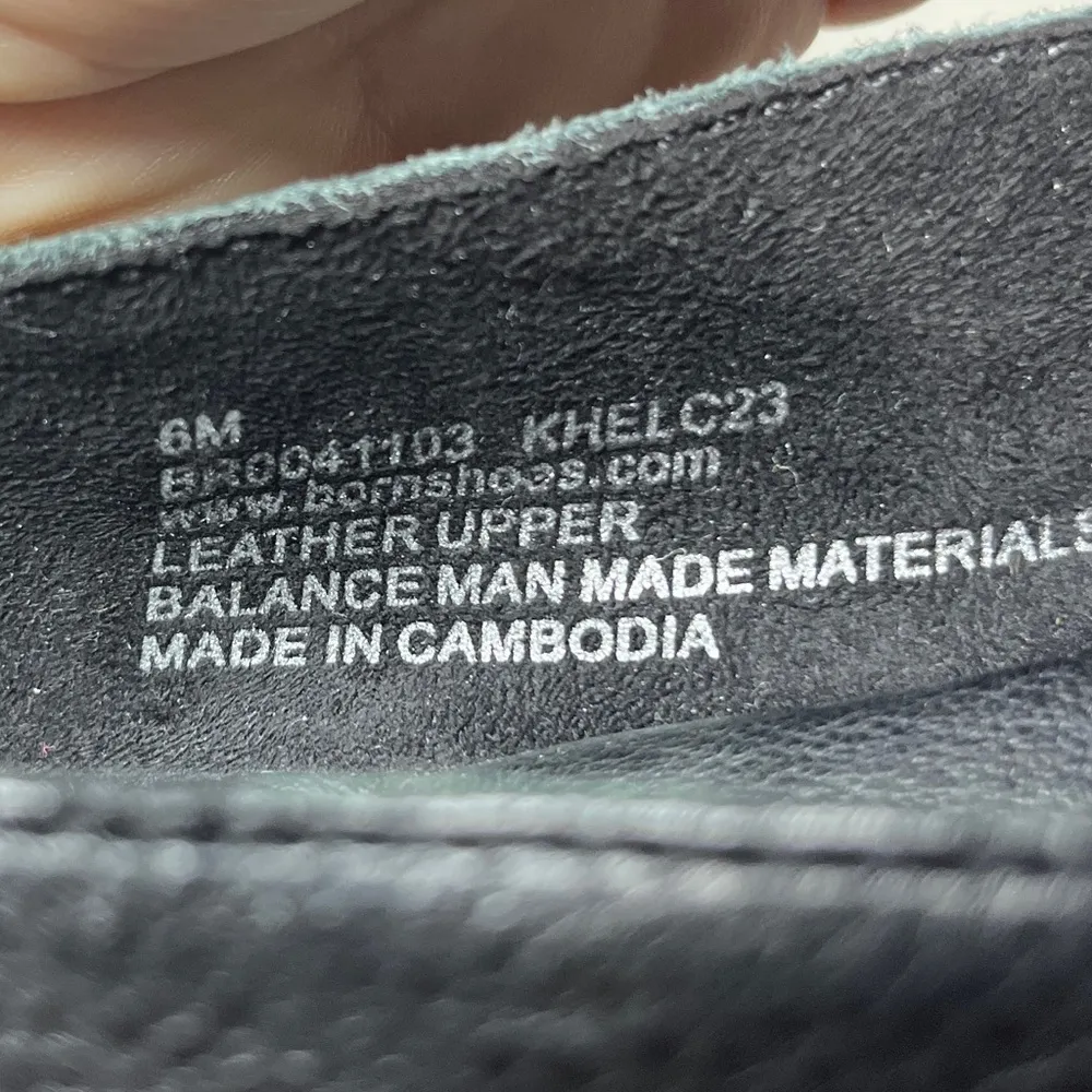 Born NWOB BRANCA BlackPadded Insole Leather Loafers Sz 6 Black - Image 9