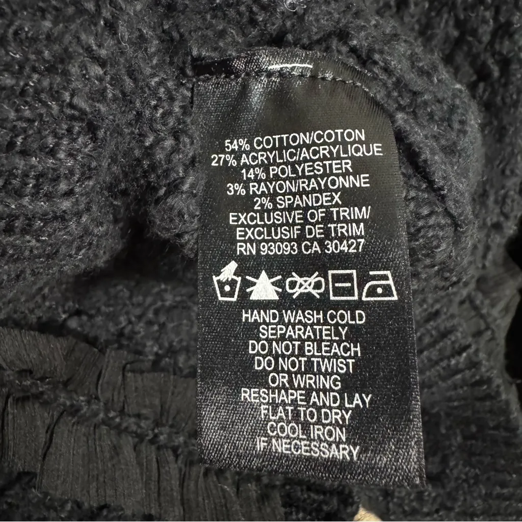 NWT NIC+ZOE Black Onyx Textured Ruffle Cardigan with Hook Closure, Size SP - Image 10