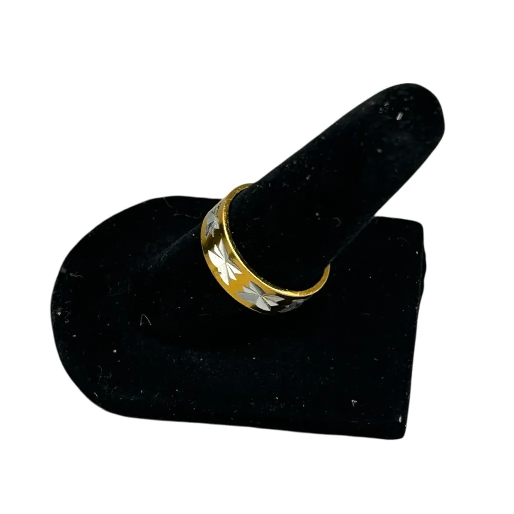 Unisex Two Tone Diamond Cut Band Ring Set - Image 6