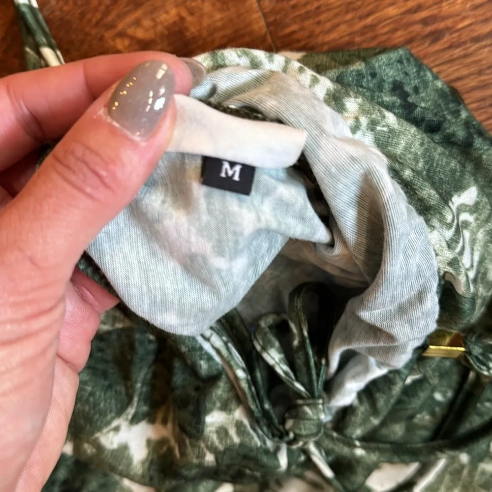 New beach style maxi dress!‎ Medium - Image 4