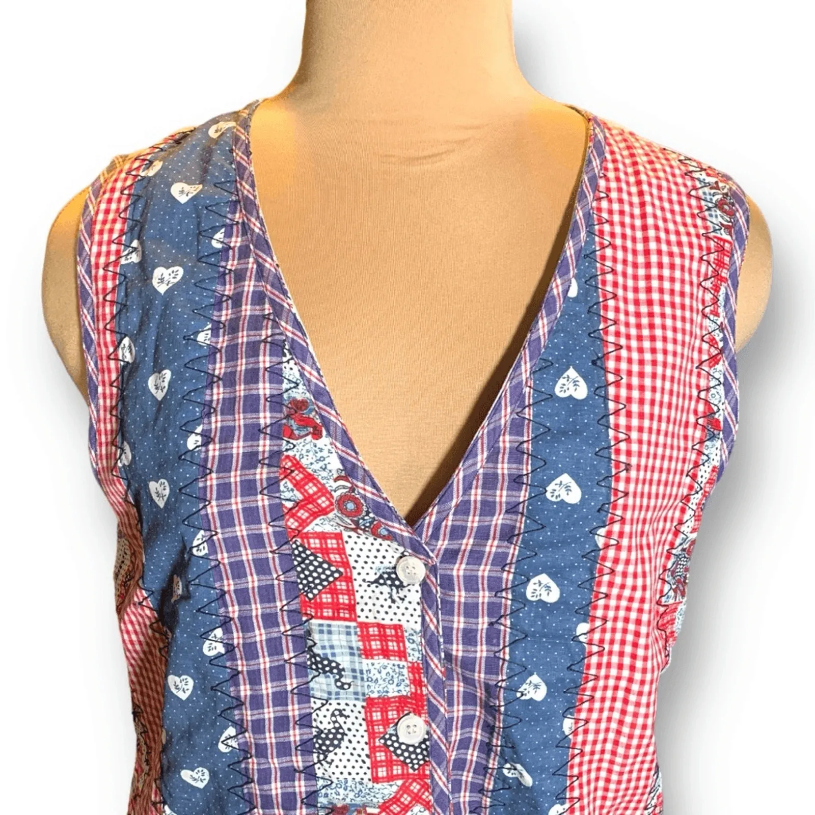 Vintage Patchwork Vest Red White Blue Gingham Heart Duck Print Folk Art Cottage Size L - Image 3