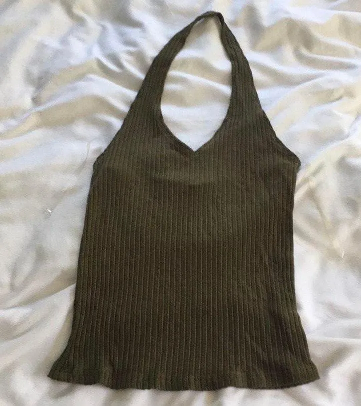 Popular Basics olive green crop top - Image 2