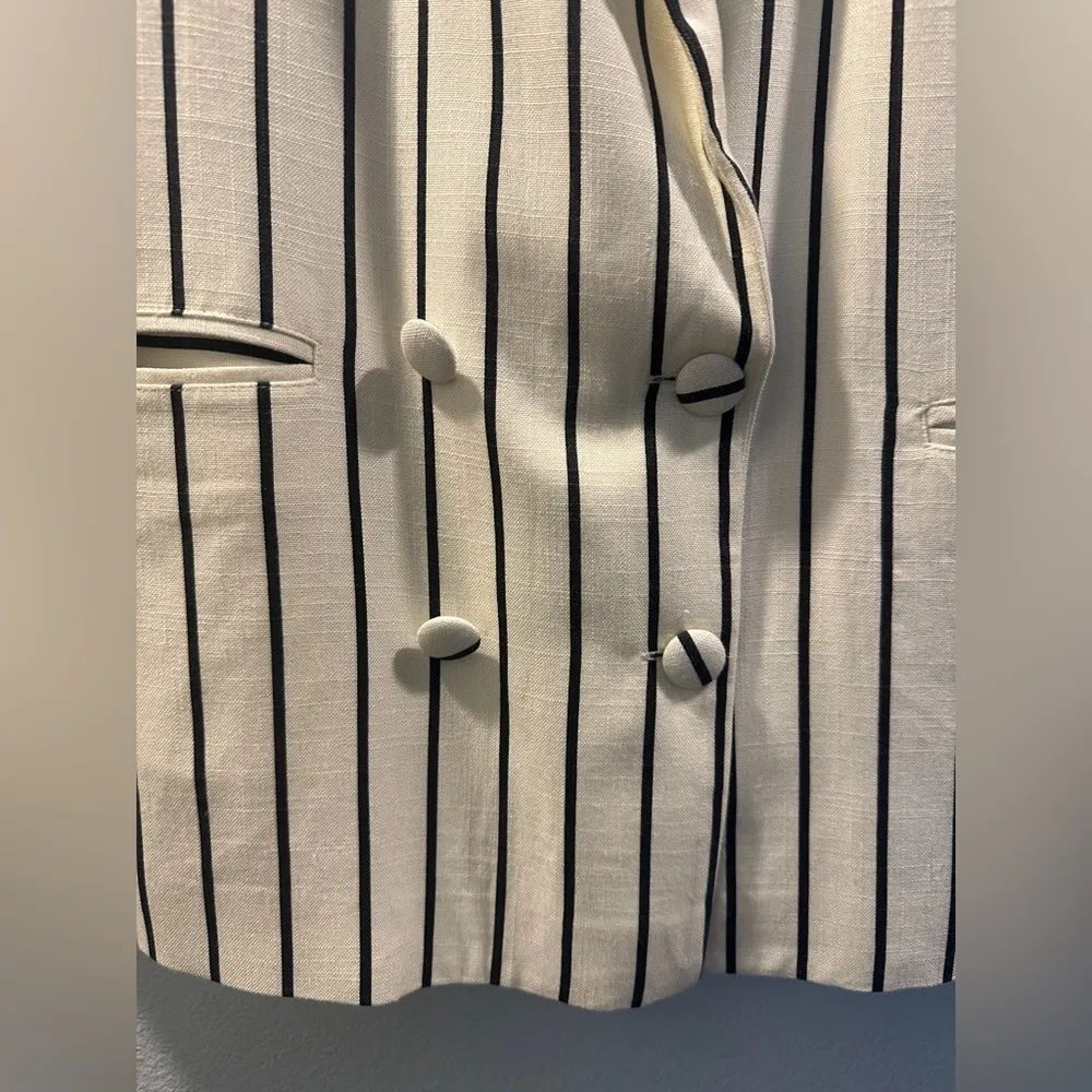 Lovers + Friends Fanning Striped Longline Blazer: Black/White - Image 3