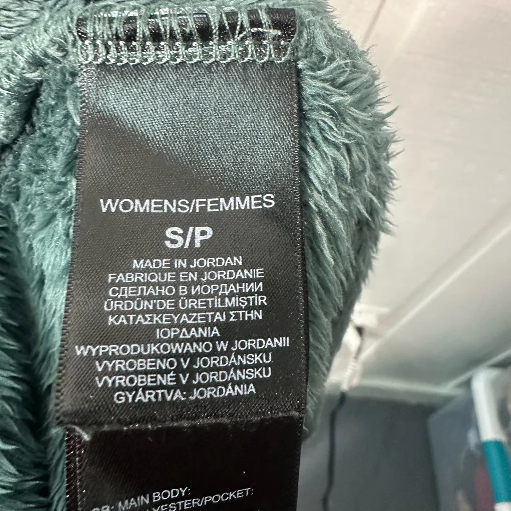 The North Face Furry Raschel Fleece Zip Front Jacket Zip Pockets Size Small EUC - Image 7