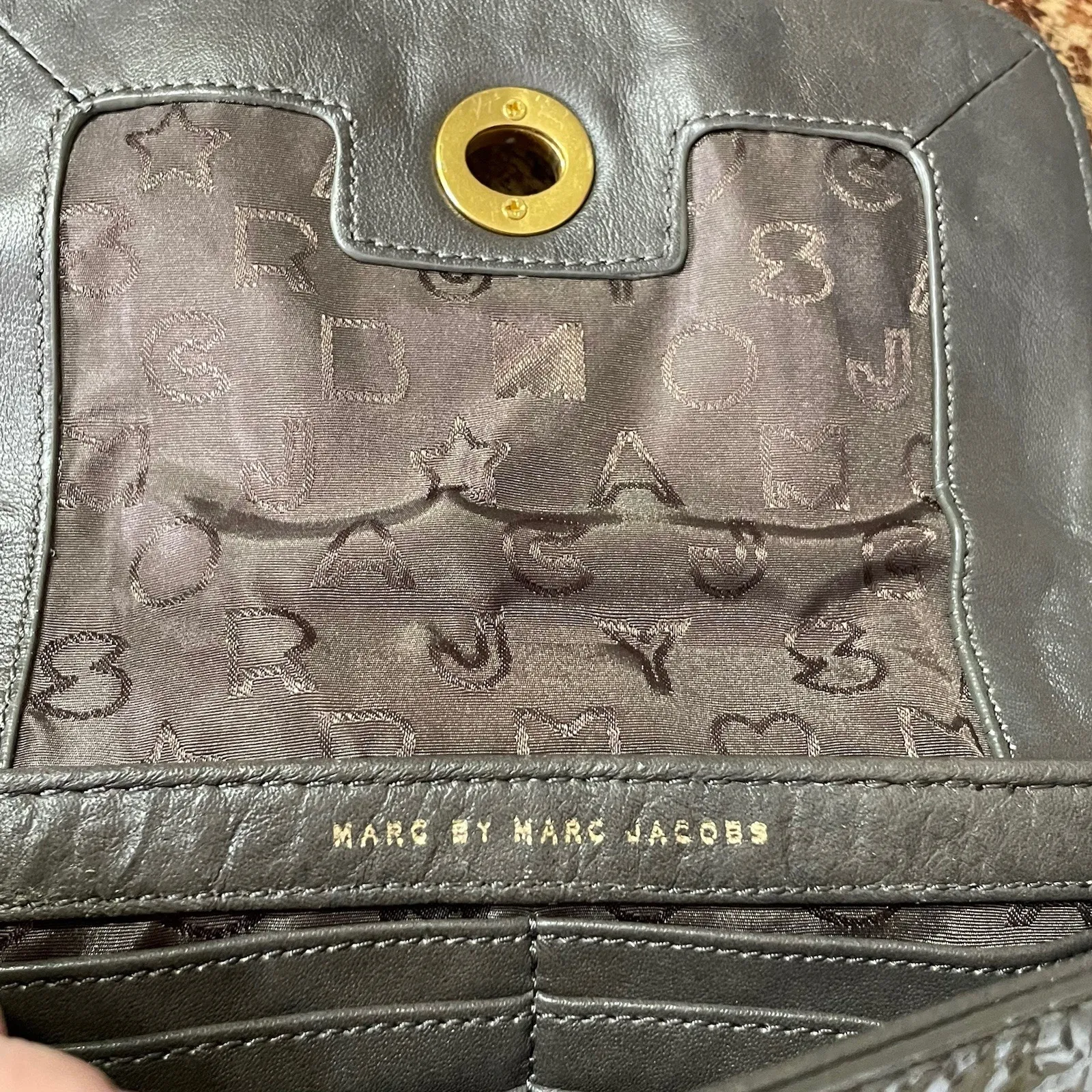 Marc By Marc Jacobs Women's Brown Crossbody Turn lock patent Leather Bag - Image 8