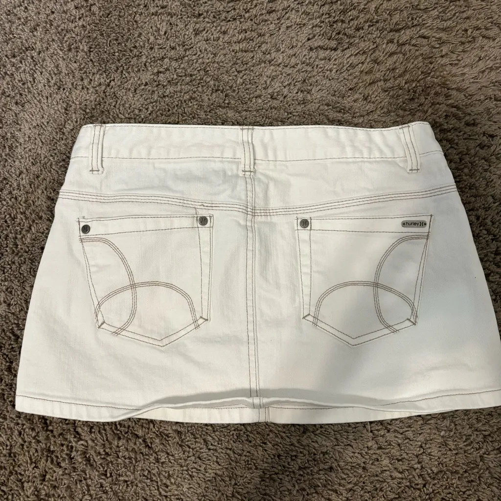 Hurley Y2K 2000’s Mini Skirt - Image 3
