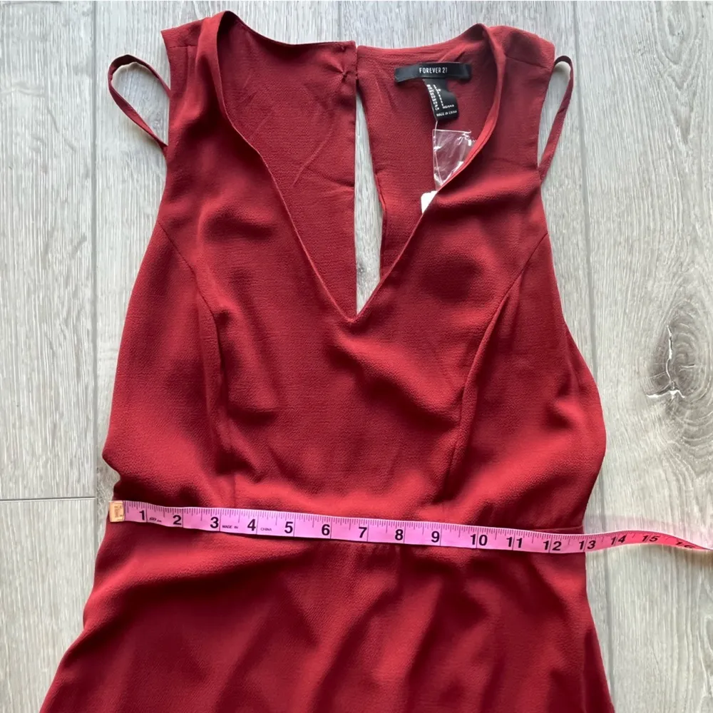 F21 NWT maxi dress cutout back Holiday S - Image 8