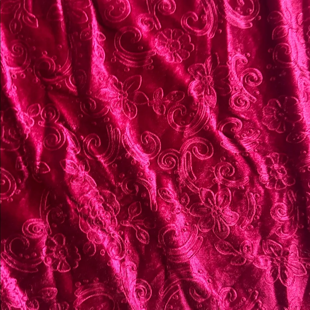 Velvet Floral A - Image 2