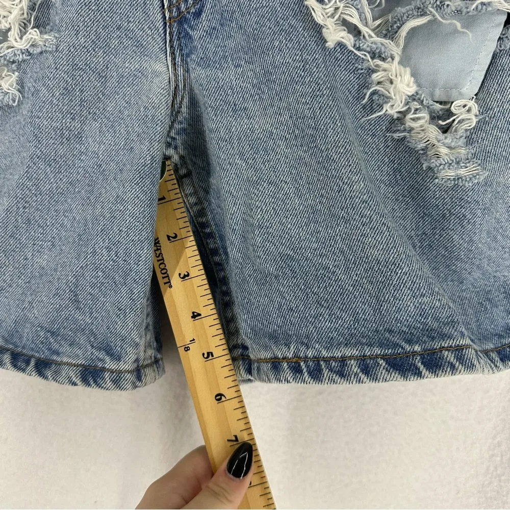 Levi’s 550 Relaxed Fit Distressed High Waist Jean Shorts Womens 9 - Image 3