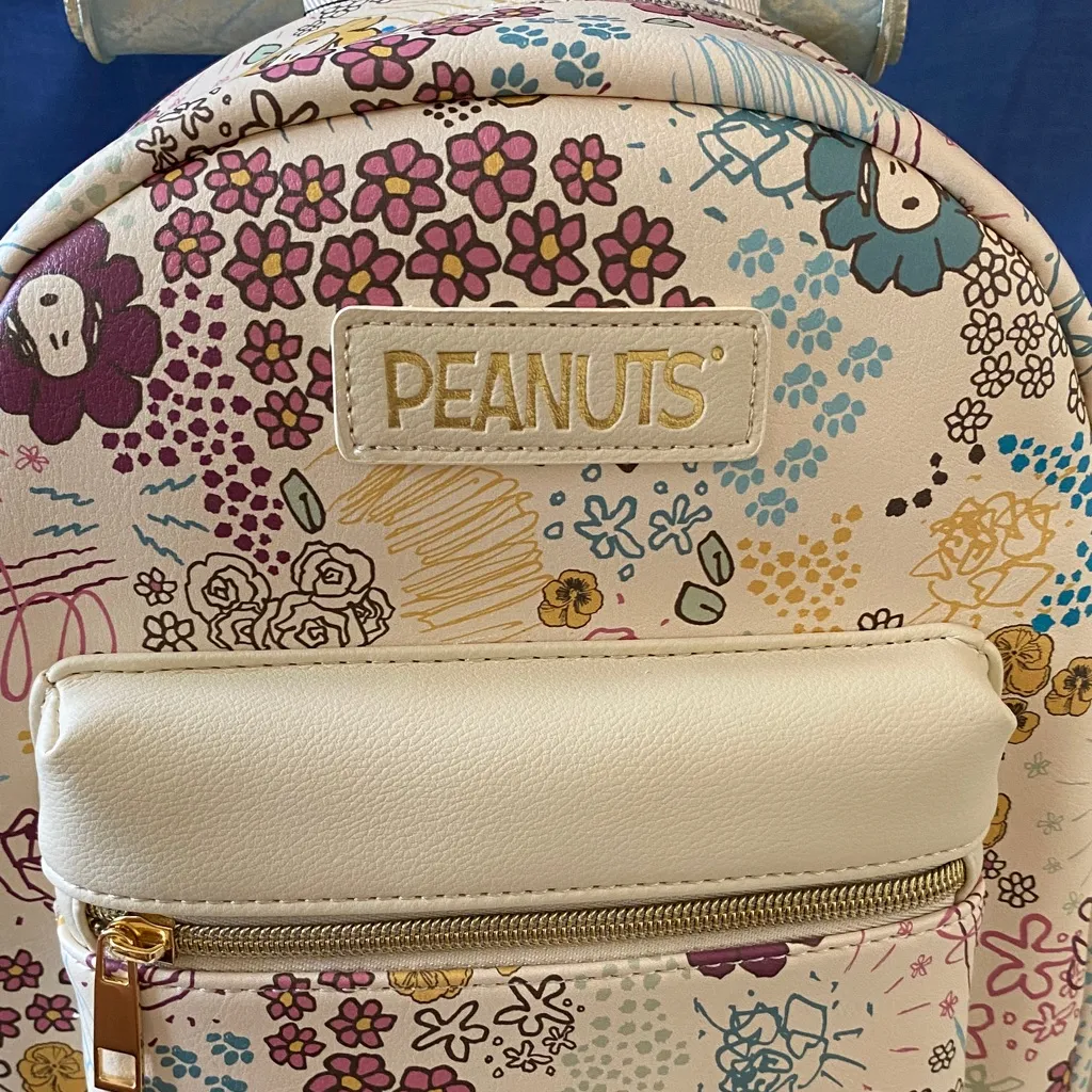 NWT Peanuts Snoopy Cottage Floral Spring All Over Print Mini Backpack Pink - Image 8