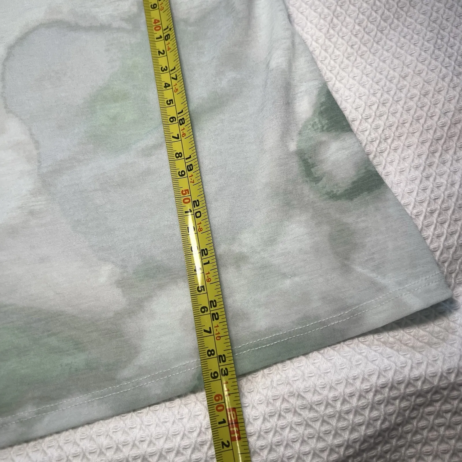 Nine West Women's Size XS Green Tie-Dye Cap‎ Sleeve Top Lightweight Transparent - Image 4