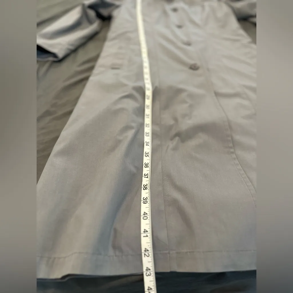 VTG 70s London Fog Womens Size 10P Gray Trench Coat. Lined Single Beast. Button - Image 6