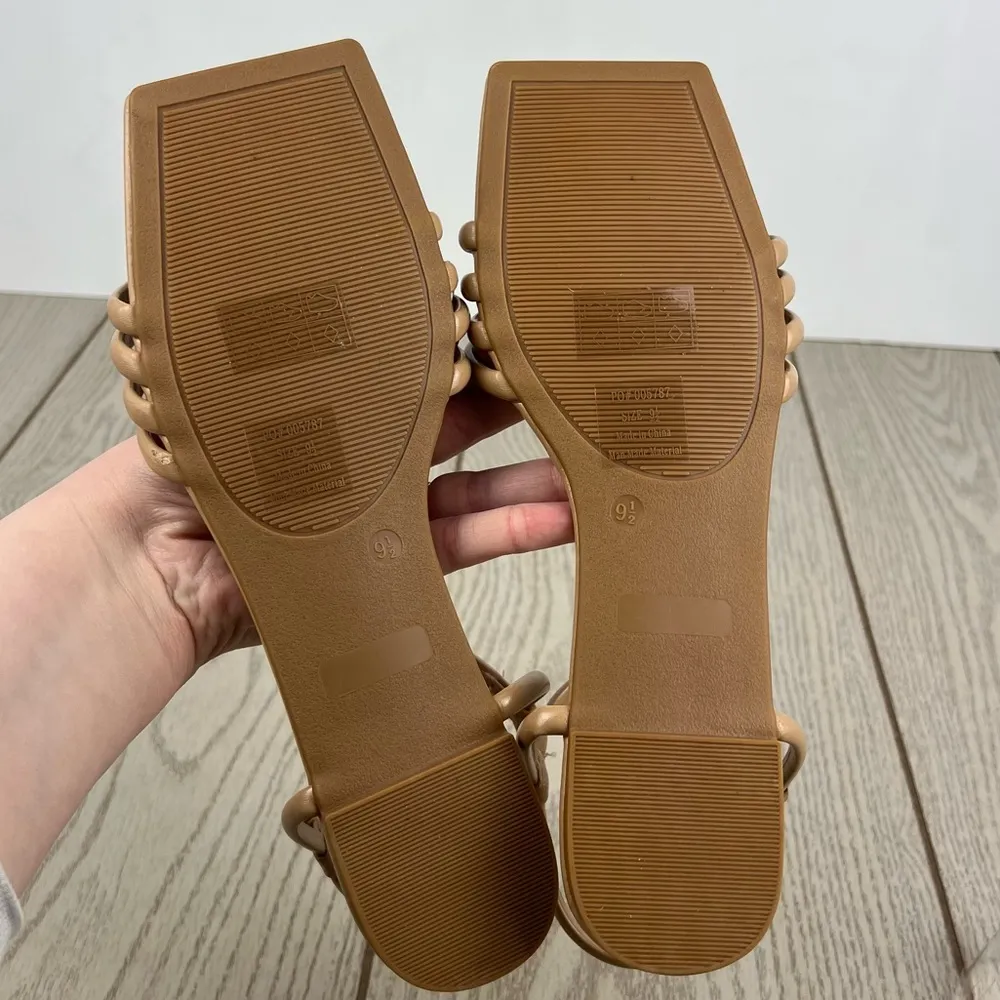 Journee Collection Womens Lyddea Buckle Multi Strap Sandal 9.5 Mocha $70 - Image 6