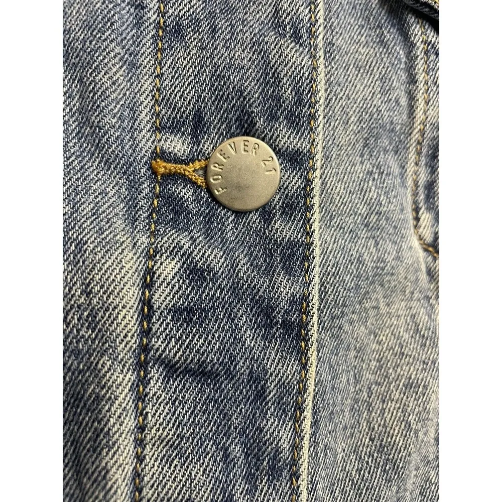 Forever21 Medium Wash Raw Hem Cropped Distressed Denim Jacket - Size L - Image 7