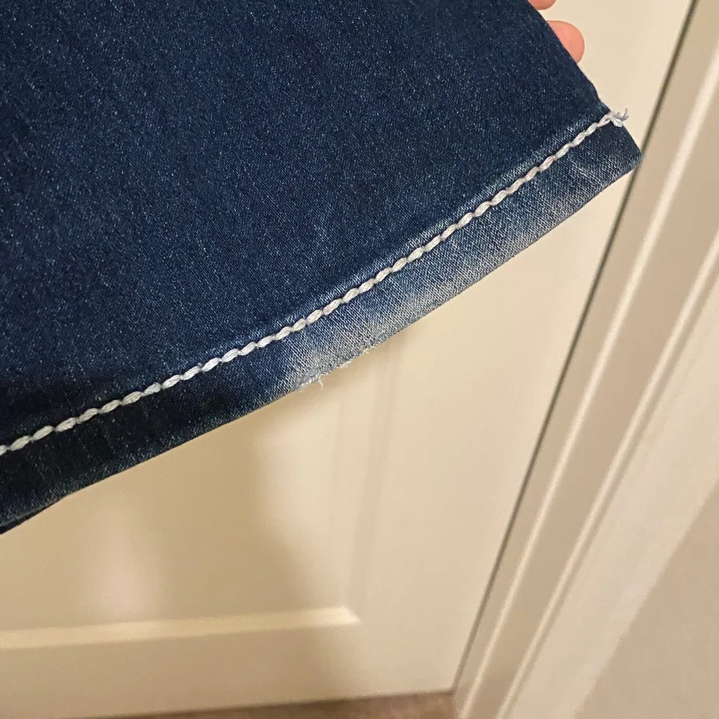 Amethyst Jeans Dark Blue with Floral Lining - Image 5