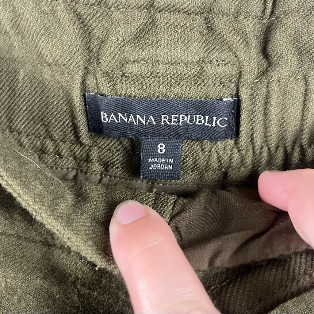 Banana Republic Lido Italian Wool Cargo Pant in Olive Green size 8 FLAWED - Image 6