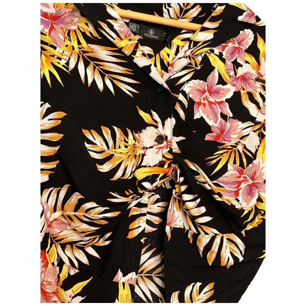 New Volcom Gen Wow Womens Cropped Tropical Floral Shirt Black XS - Image 5