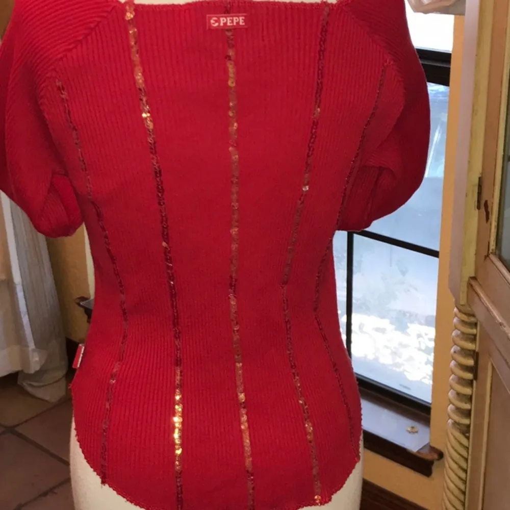 Pepe Jeans top w/sequins EUC - Image 3