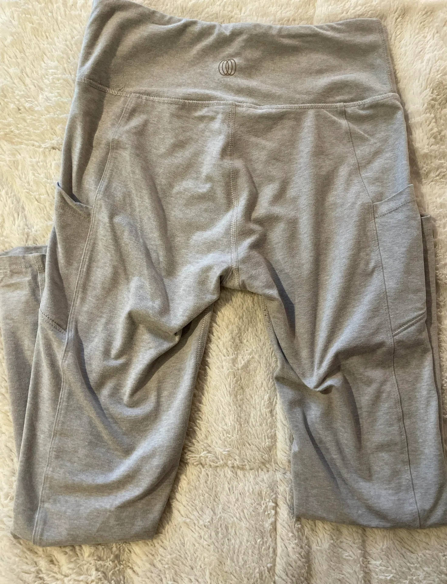 Light Grey Work Out Leggings  - Image 4