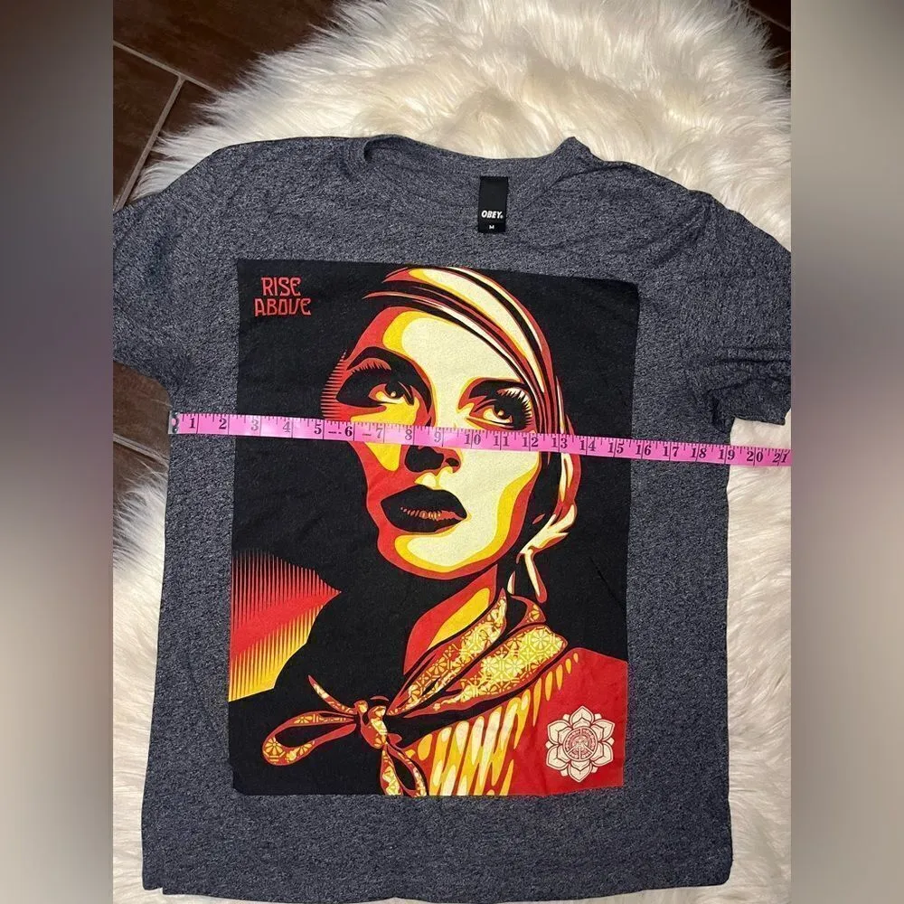 Obey Heathered Grey rise above t shirt sz Medium - Image 5
