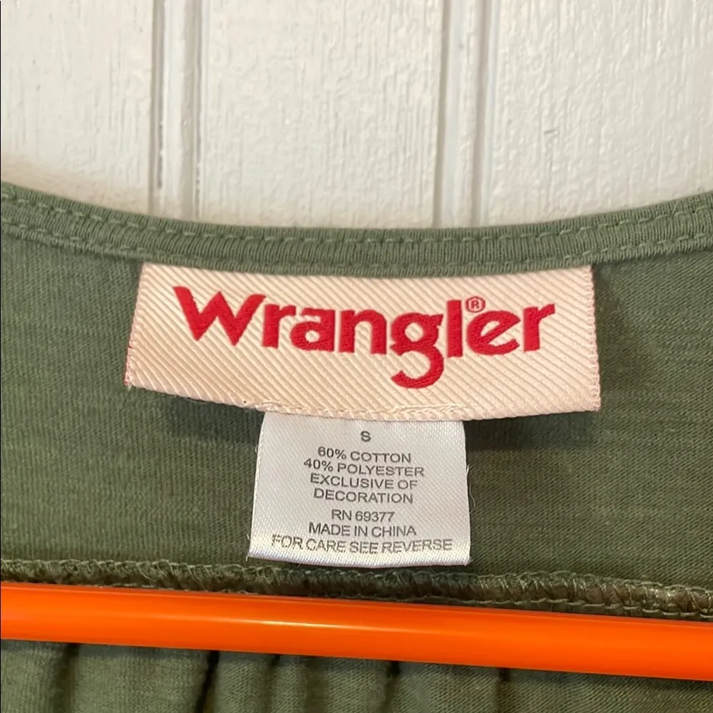 Wrangler Green Flutter Sleeve Short Sleeve Blouse | Small - Image 2