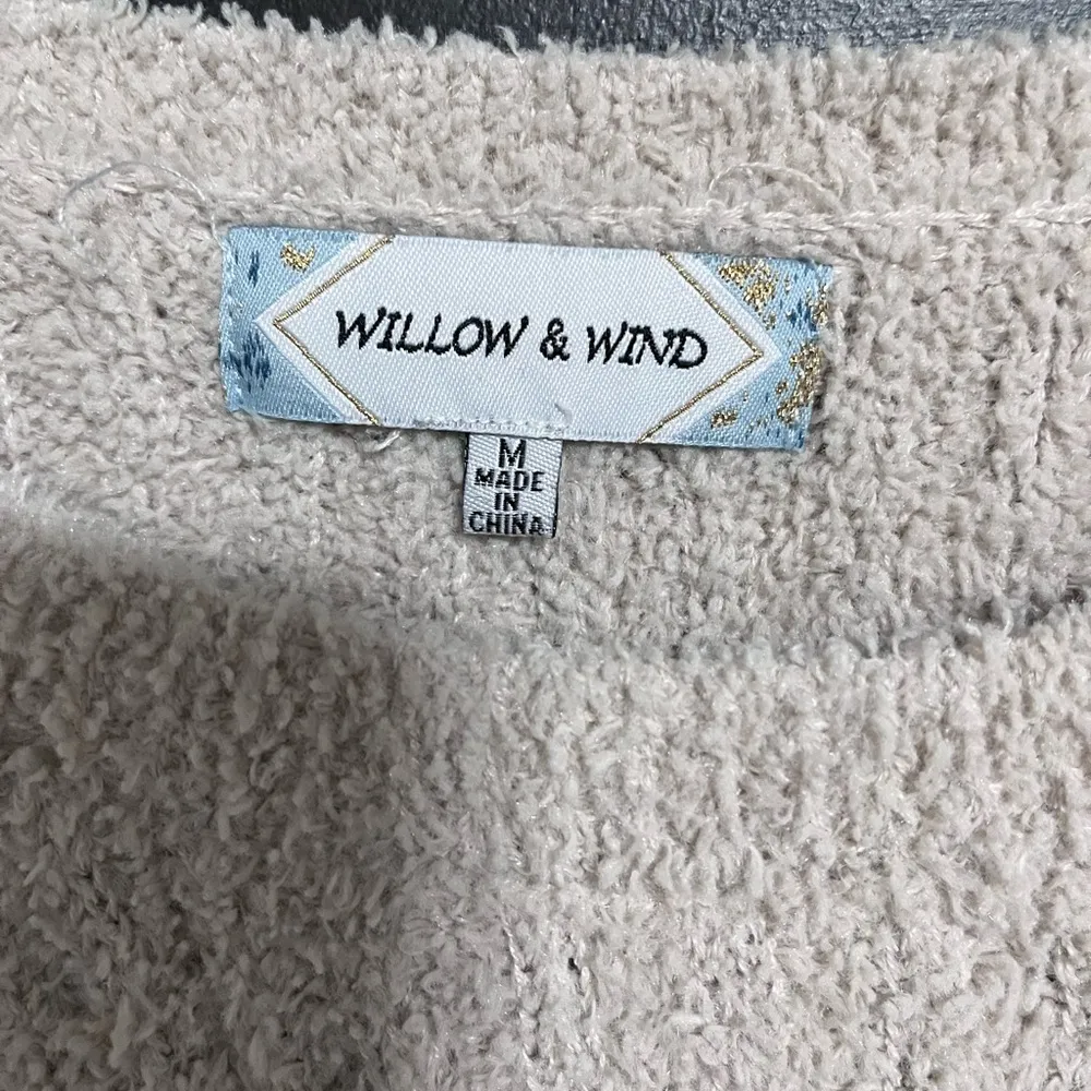 WILLOW & WIND Extra Soft Stretch Long Sleeve Sweater Top Neutral Womens M EUC Gray Size M - Image 3