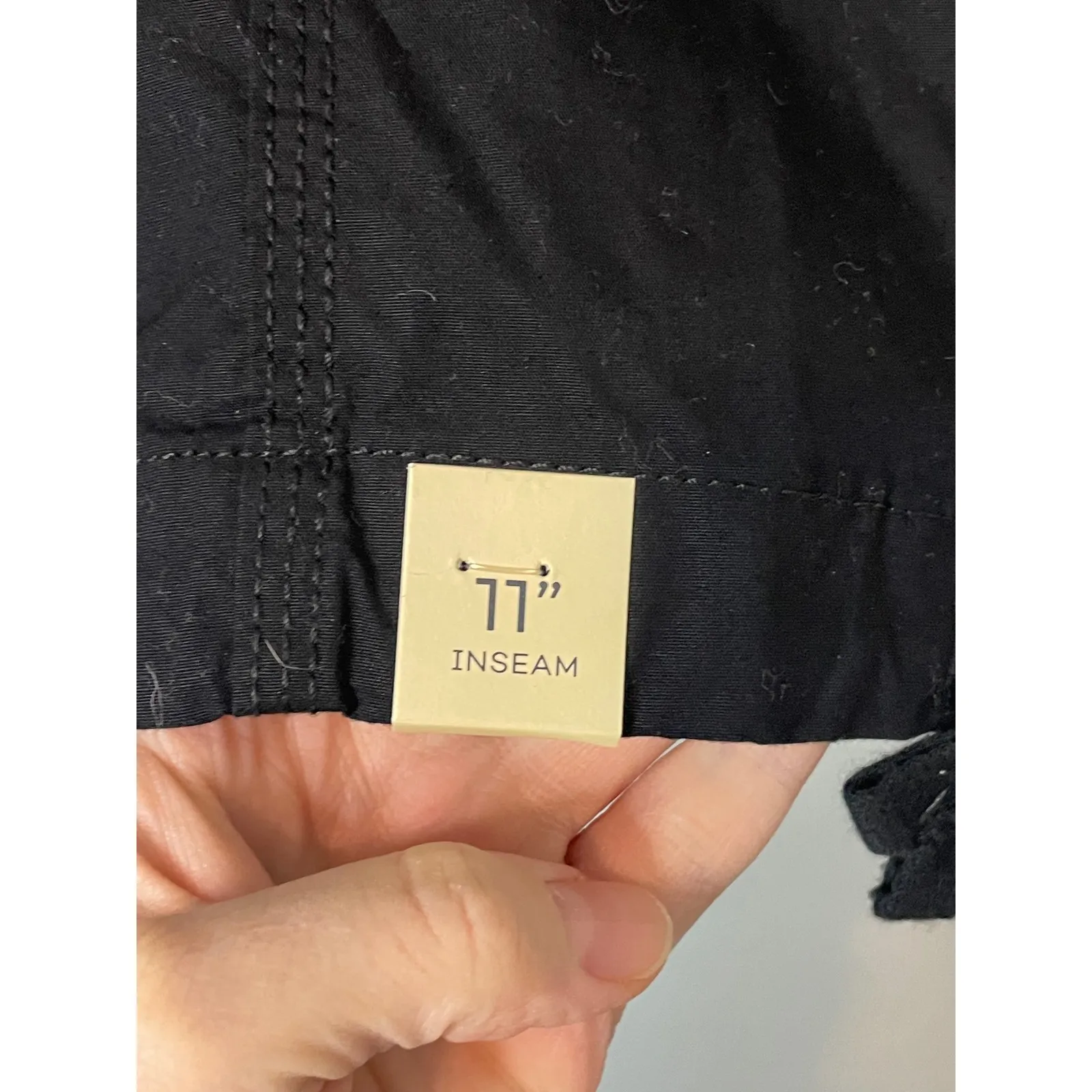 St Johns Bay Bermuda Shorts Black Mid Rise Easy Fit Cargo Tie Ankle Size 16 - Image 2