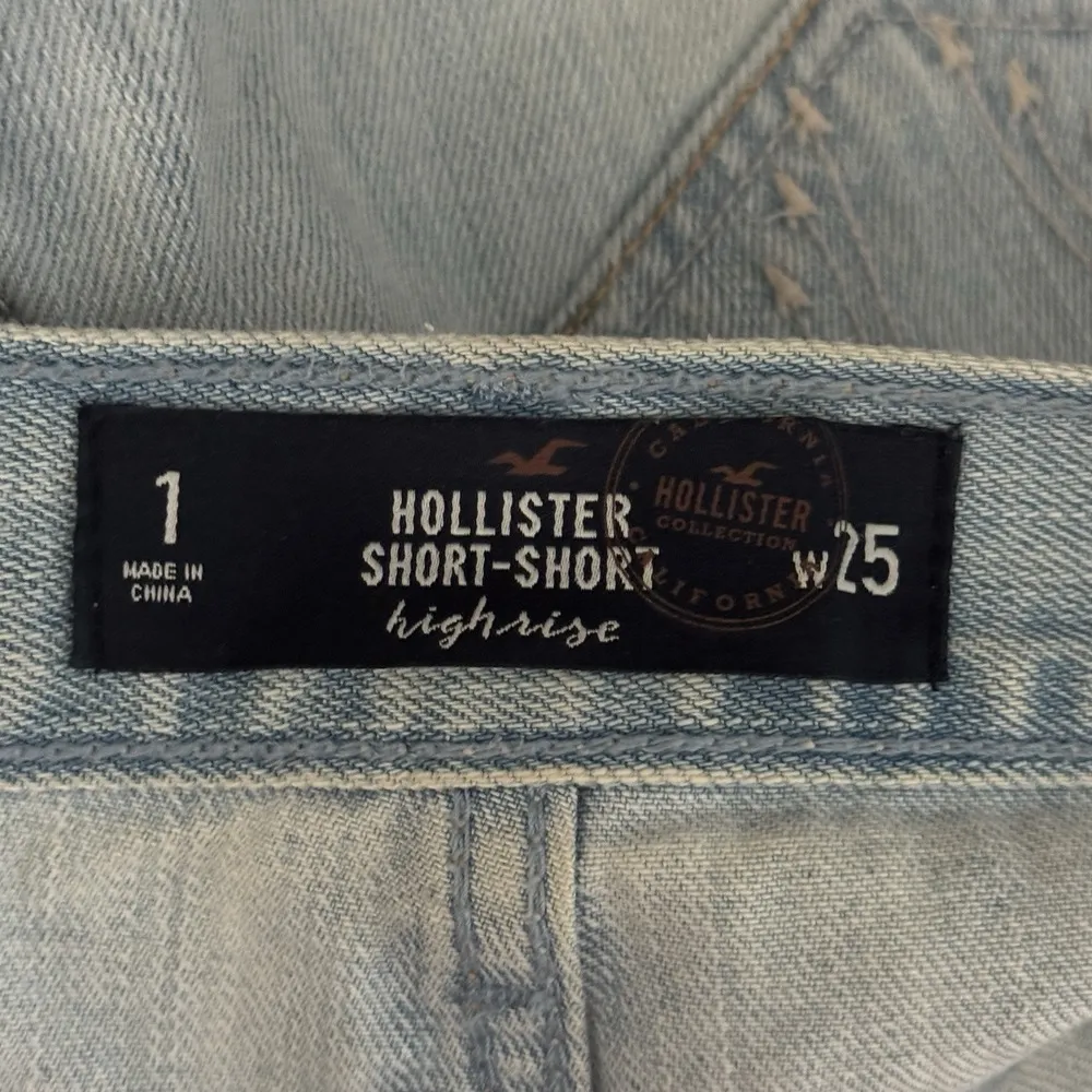 Hollister Shorts Women 1 25" Blue Light Wash Destroyed Lace Trim Festival Casual - Image 5