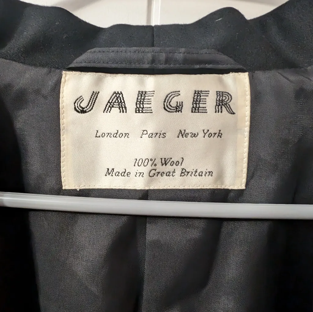 Vintage Jaeger Wool Blazer Women's 14 Black - Image 3