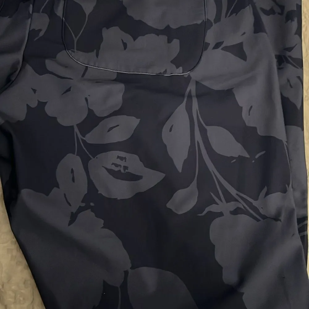 Spanx sunshine kick flare pant small floral print - Image 5