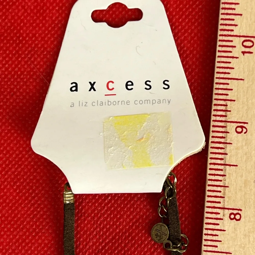 Axcess Liz Claiborne Faux Gemstones Necklace Matching Dangle Pierced Earrings - Image 7