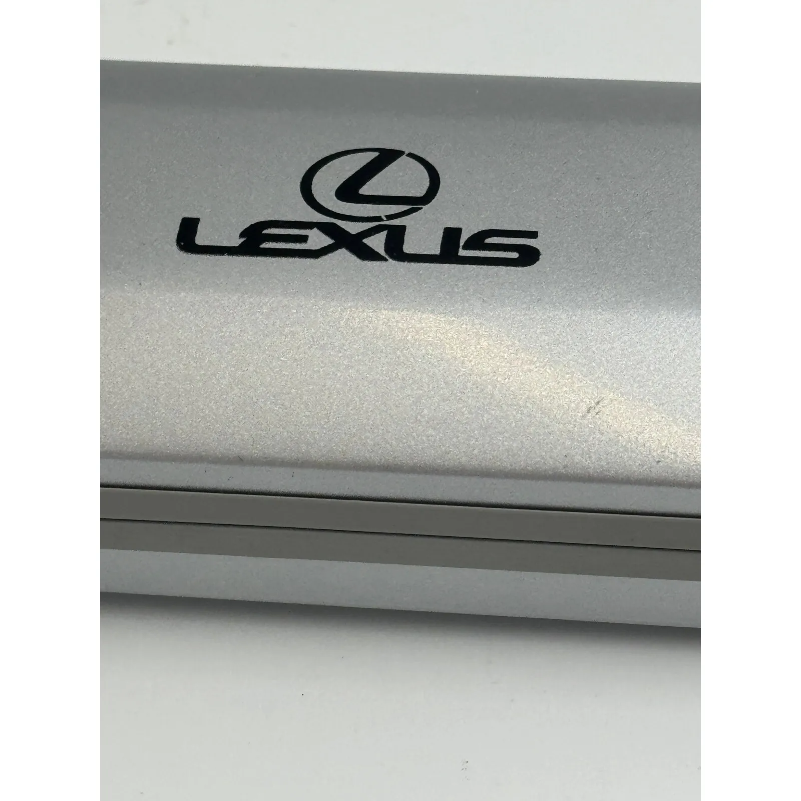 Lexus Silver Hard Shell Glasses Case Clamshell Sunglasses Eyeglasses Holder - Image 2